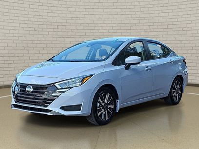 Used 2025 Nissan Versa SV w/ Trunk Package