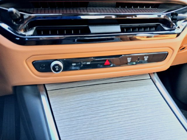 New 2026 BMW 330i Sedan w/ Premium Package RWD image 22