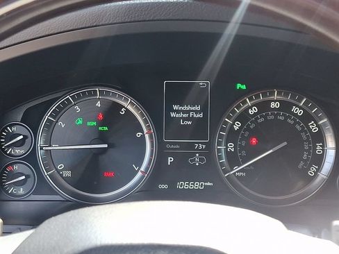Used 2021 Lexus LX 570 4WD w/ Luxury Package image 21