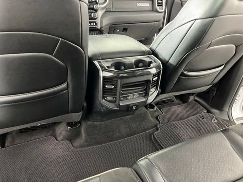 Used 2021 RAM 1500 Laramie AWD/4WD image 47