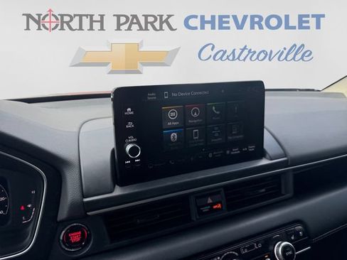 Used 2025 Honda Pilot Elite image 15