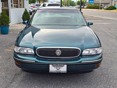 Used 1997 Buick Le Sabre Custom w/ Headliner Lighting Pkg FWD image 2