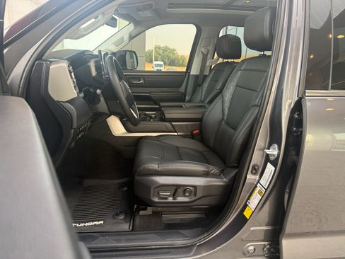 Used 2023 Toyota Tundra Limited w/ TRD Off-Road Package AWD/4WD image 15