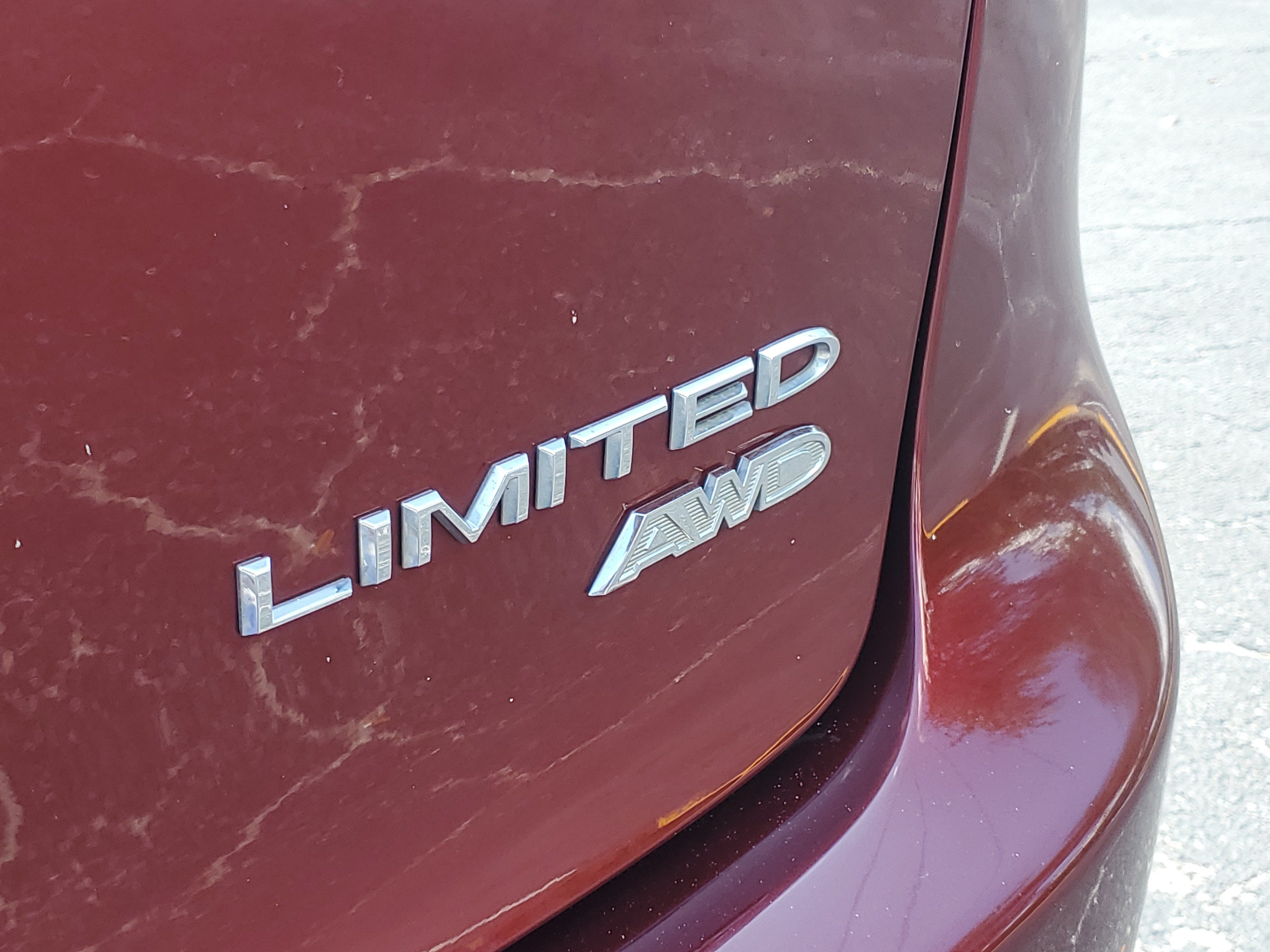 Used 2021 Chrysler Pacifica Limited w/ Premium & Safety Sphere Group AWD/4WD image 11