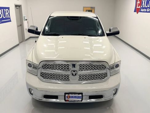Used 2018 RAM 1500 Laramie w/ Convenience Group AWD/4WD image 50