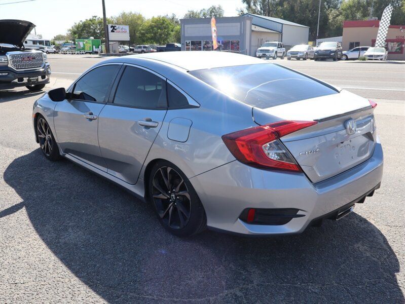 Used 2019 Honda Civic Sport image 5