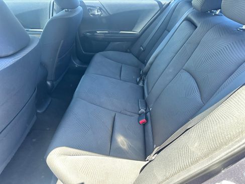 Used 2015 Honda Accord LX image 6