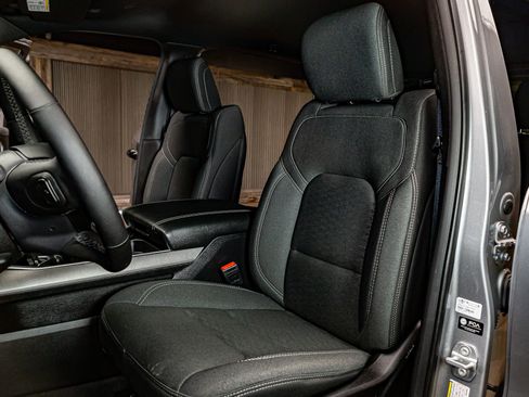 Used 2025 RAM 1500 Big Horn image 22