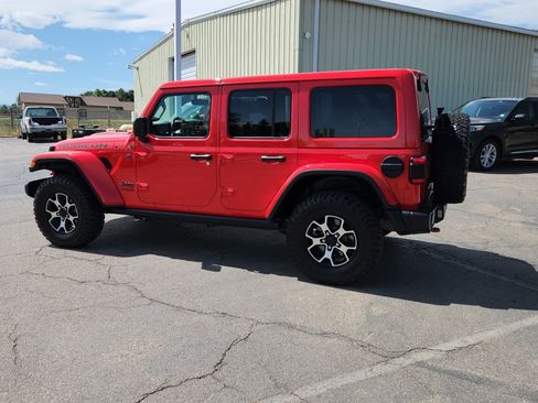 Used 2021 Jeep Wrangler Unlimited Rubicon AWD/4WD image 8
