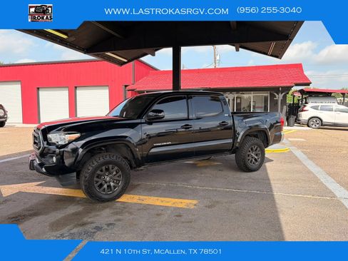 Used 2020 Toyota Tacoma SR5 AWD/4WD image 1