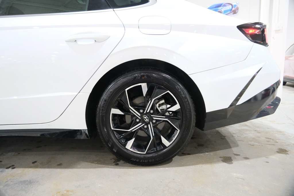 Used 2025 Hyundai Sonata SEL FWD image 7