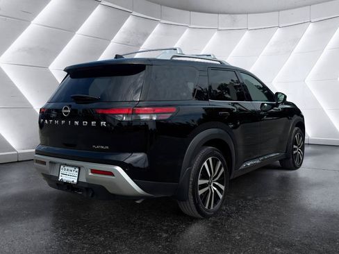Used 2025 Nissan Pathfinder Platinum w/ Cargo Package FWD image 7