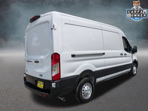 Certified 2026 Ford Transit 250 148 Medium Roof Extended AWD image 5