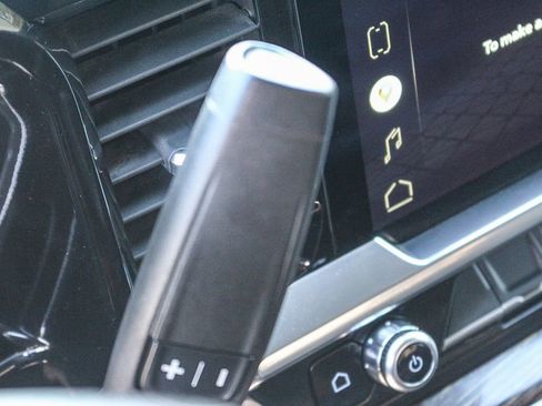 Used 2022 GMC Sierra 1500 Elevation image 19