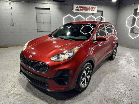 Used 2020 Kia Sportage LX FWD image 2