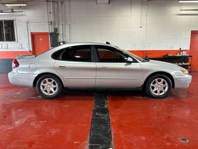 Used 2006 Ford Taurus SEL