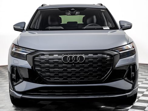 Used 2024 Audi Q4 e-tron Prestige w/ Black Optic Package AWD/4WD image 6