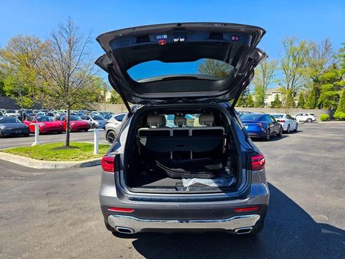 New 2026 Mercedes-Benz GLB 250 4MATIC image 9