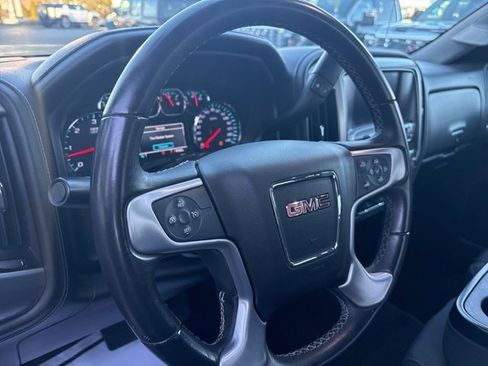 Used 2018 GMC Sierra 1500 SLE w/ SLE Value Package image 13