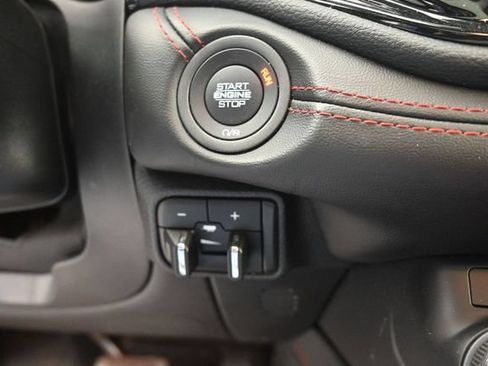 Used 2025 Dodge Durango R/T AWD/4WD image 30