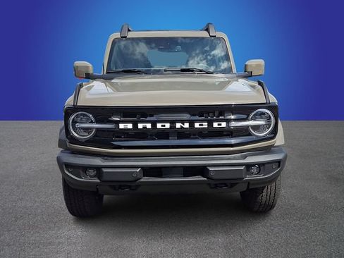 Used 2026 Ford Bronco Outer Banks AWD/4WD image 2