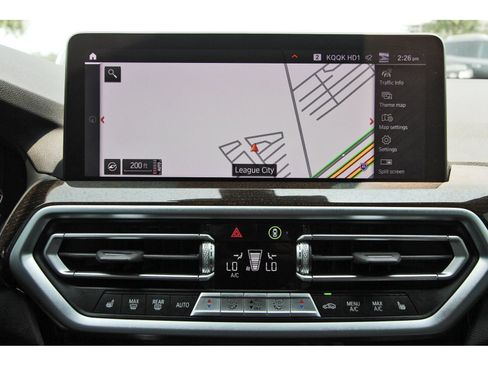 Used 2024 BMW X4 xDrive30i AWD/4WD image 25