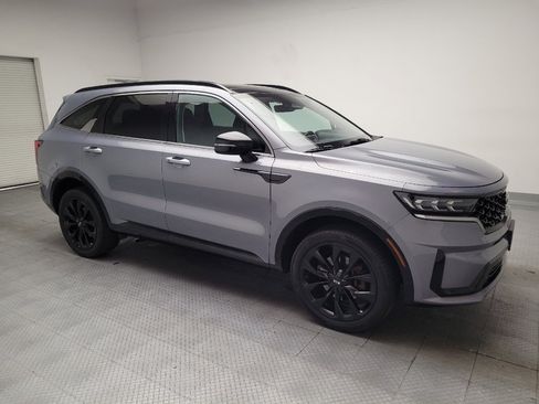 Used 2021 Kia Sorento SX AWD/4WD image 11