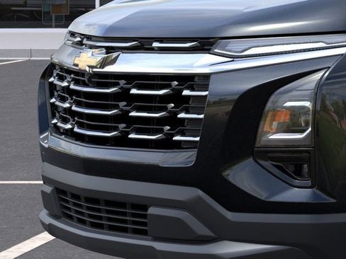 New 2026 Chevrolet Equinox LT FWD image 13