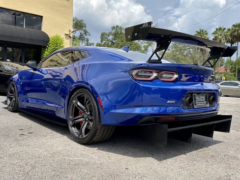 Used 2020 Chevrolet Camaro SS image 23