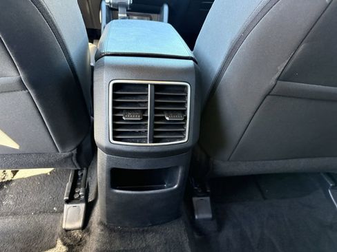 Used 2024 Kia Sportage LX AWD/4WD image 23
