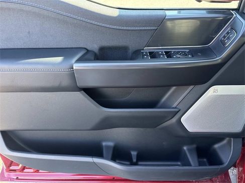 New 2025 Ford F150 Lariat w/ Equipment Group 502A High image 17