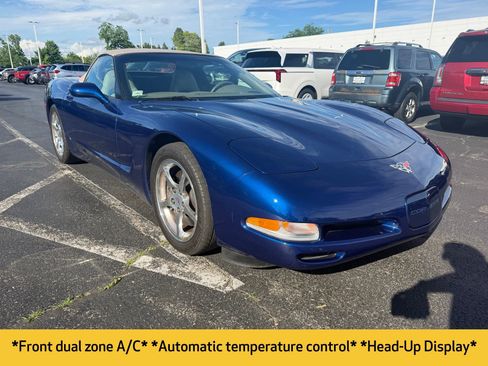 Used 2004 Chevrolet Corvette Convertible w/ Preferred Equipment Group RWD image 5