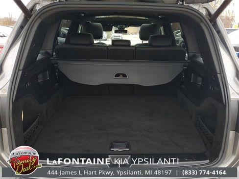 Used 2021 Mercedes-Benz GLB 250 4MATIC w/ Premium Package image 30