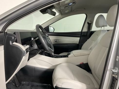 Used 2025 Hyundai Tucson SEL AWD/4WD image 10