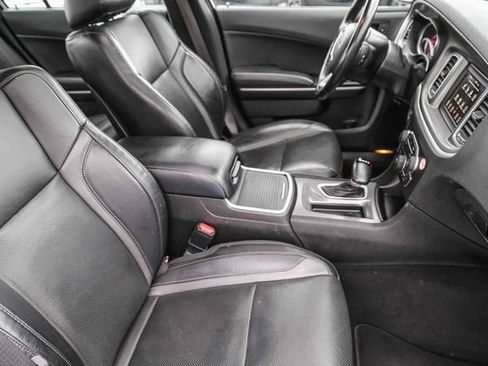 Used 2022 Dodge Charger SXT w/ Leather Interior Group image 15
