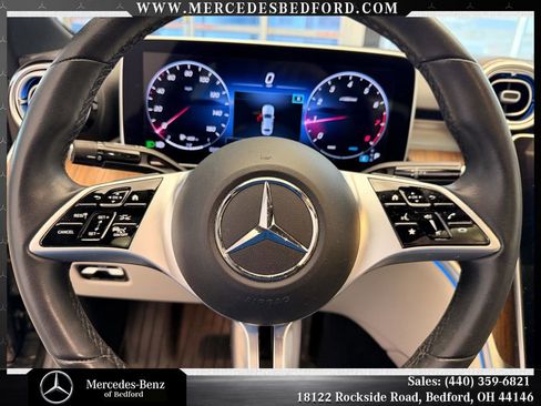 Used 2023 Mercedes-Benz C 300 4MATIC Sedan image 14