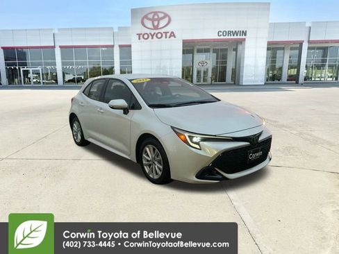 Certified 2025 Toyota Corolla SE image 2