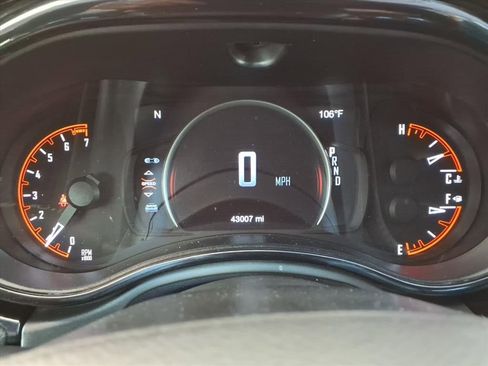 Used 2022 Dodge Durango GT image 30