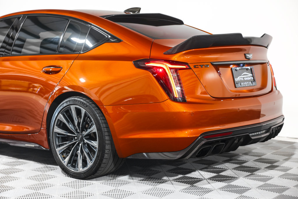 Used 2022 Cadillac CT5 V Blackwing w/ Carbon Fiber Package 2 RWD image 25
