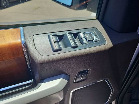 Used 2018 Ford F150 King Ranch AWD/4WD image 22