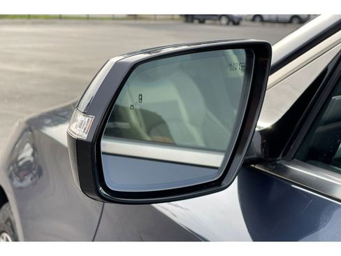 Used 2015 Hyundai Genesis 3.8 w/ Option Group 03 image 20