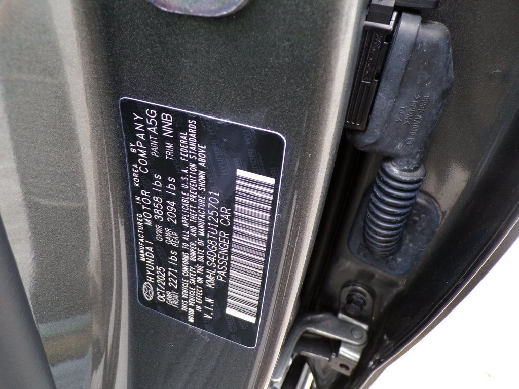 Certified 2026 Hyundai Elantra SEL Sport Premium FWD image 35