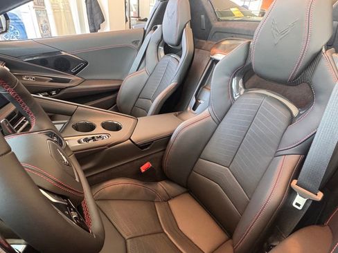 New 2026 Chevrolet Corvette Stingray Premium Conv w/ Z51 Performance Package RWD image 10