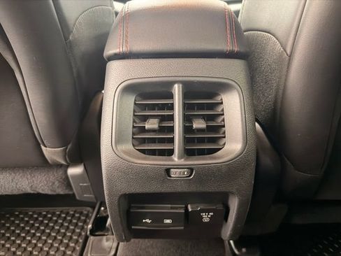 Used 2020 Jeep Cherokee Trailhawk w/ Comfort & Convenience Group AWD/4WD image 20