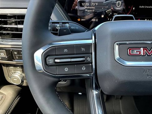 New 2026 GMC Yukon XL Elevation w/ Elevation Premium Package AWD/4WD image 20
