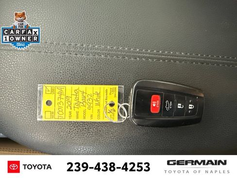 Used 2019 Toyota RAV4 XLE Premium w/ Advanced Technology Package FWD image 24