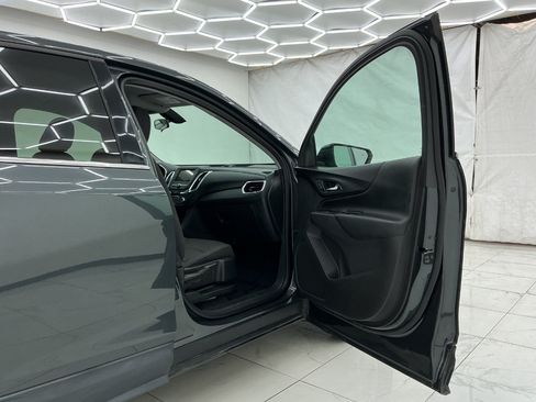 Used 2019 Chevrolet Equinox LT AWD/4WD image 17