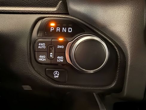 Used 2021 RAM 1500 Big Horn AWD/4WD image 23