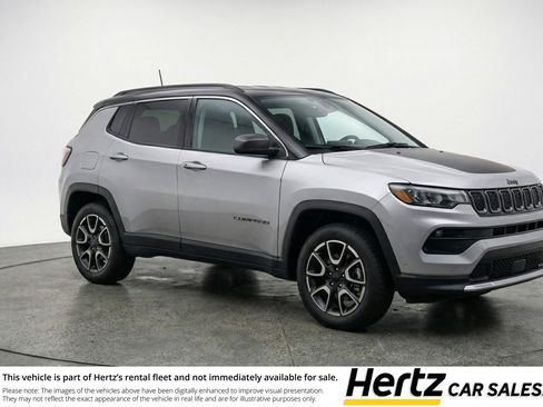 Used 2025 Jeep Compass Trailhawk AWD/4WD image 1