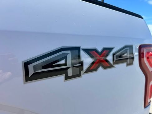 Used 2019 Ford F150 XLT AWD/4WD image 11